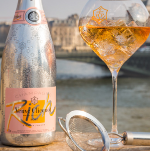 Champagne Veuve Clicquot Rich Rosé 750 ml na Casa da Bebida