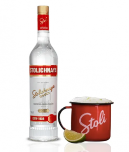 Kit Vodka Stolichnaya 750ml + Caneca